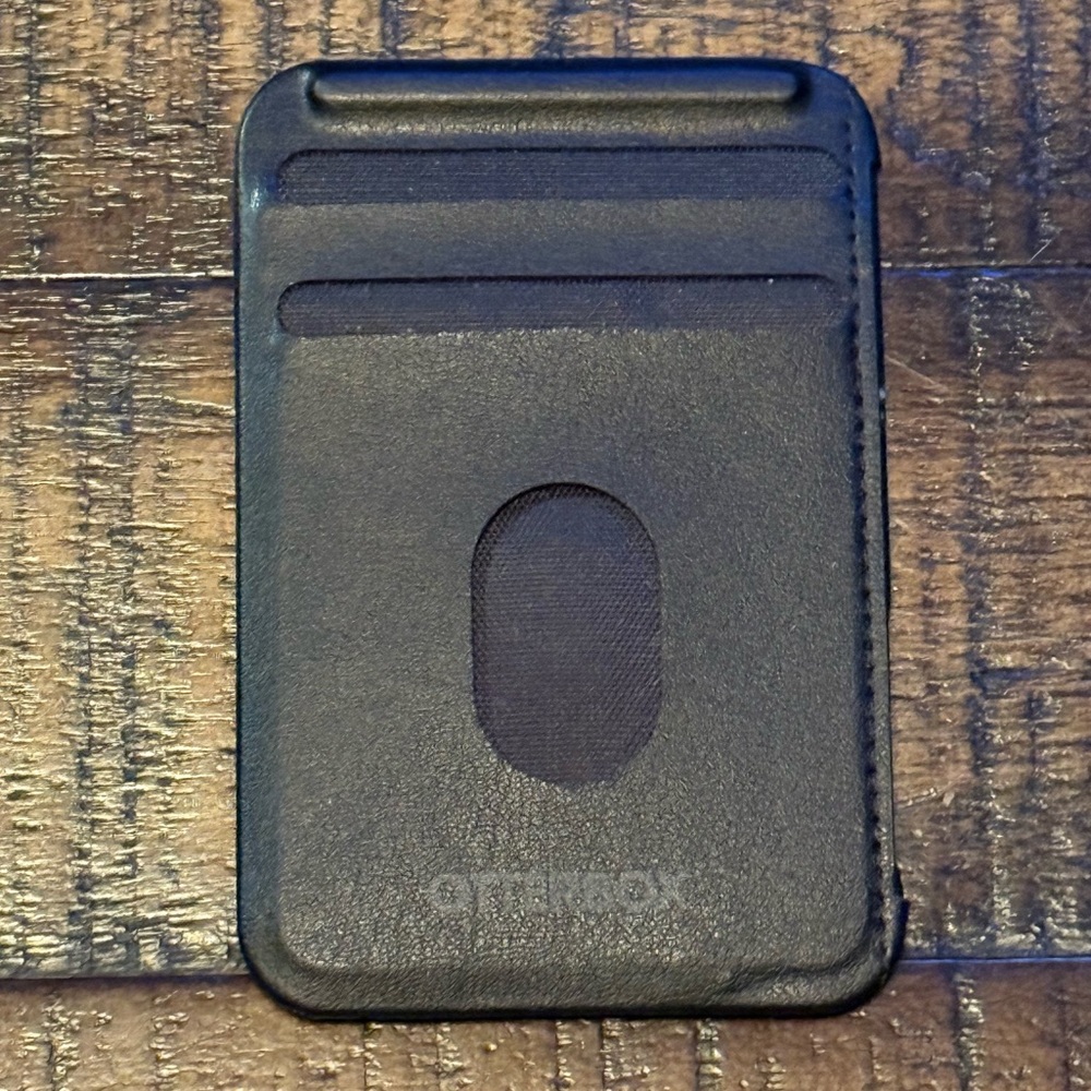 Otterbox Brand Phone Wallet Card Holder